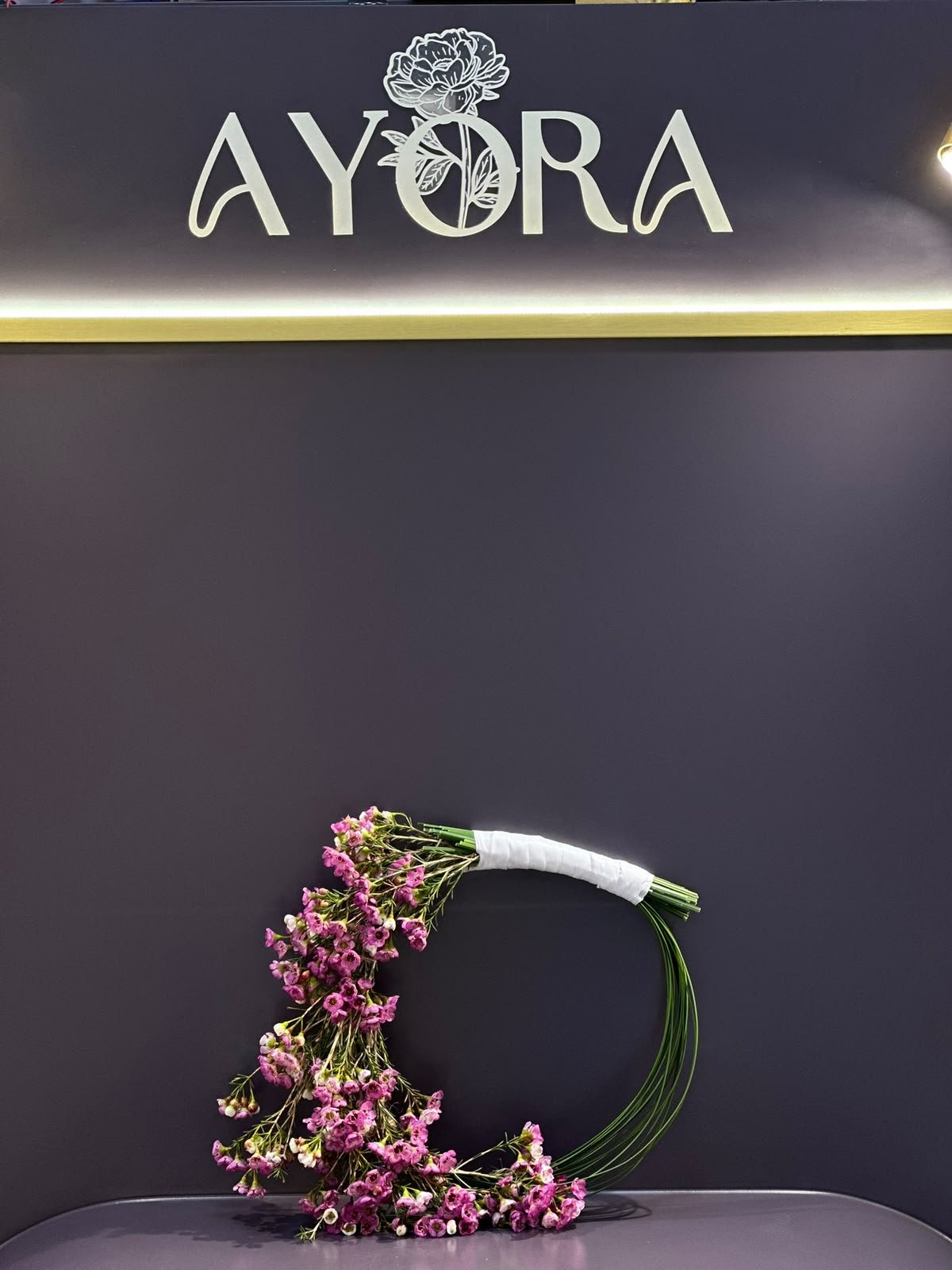 مسكة عروس من Ayora – التصميم 3